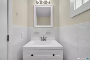 113 Park Ave, Danbury, CT 06810 - Photo 12