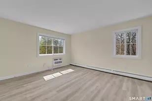 113 Park Ave, Danbury, CT 06810 - Photo 16