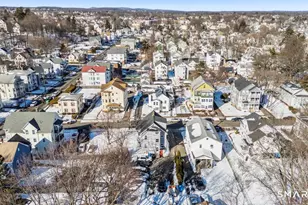 17 Austin St, New Britain, CT 06051 - Photo 6