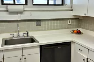 175 Mill Pond Rd, Hamden, CT 06514 - Photo 4