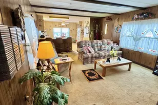 1070 Amity Rd, Bethany, CT 06524 - Photo 6