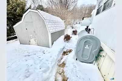 1070 Amity Road #LOT 36, Bethany, CT 06524 - Photo 14