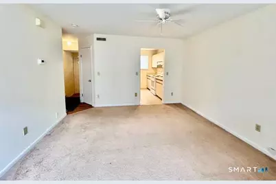 511 West Main Street #APT 6, Stamford, CT 06902 - Photo 6