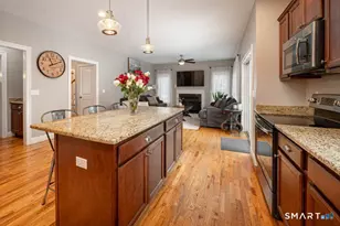 42 Hunters Ln, Southington, CT 06479 - Photo 10