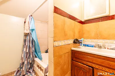 34 Adams Street, Hartford, CT 06112 - Photo 28