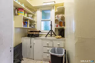 34 Adams St, Hartford, CT 06112 - Photo 16