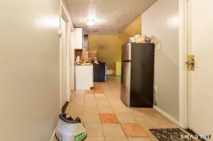 34 Adams St, Hartford, CT 06112 - Photo 22