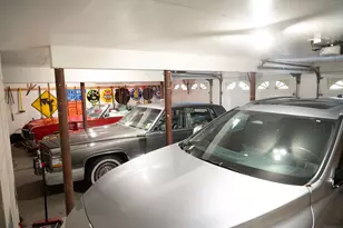 412 Laurelwood Ln, Southbury, CT 06488 - Photo 32