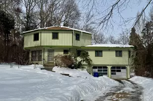 25 Coachman Pike, Ledyard, CT 06339 - Photo 4