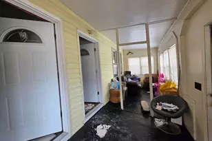 27 Addison St, Hartford, CT 06120 - Photo 6