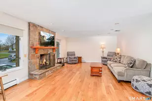 8 Lomartra Ln, Branford, CT 06405 - Photo 10