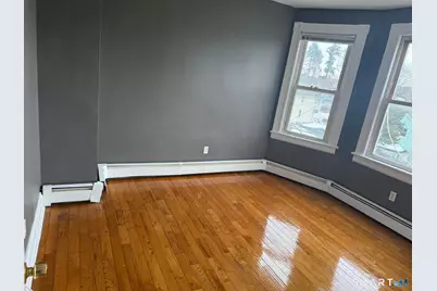 1018 Hancock Avenue #3R, Bridgeport, CT 06605 - Photo 2