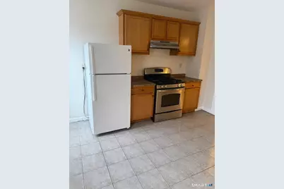 1018 Hancock Avenue #3R, Bridgeport, CT 06605 - Photo 1