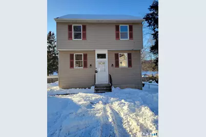 32 Stanley Street, Naugatuck, CT 06770 - Photo 1