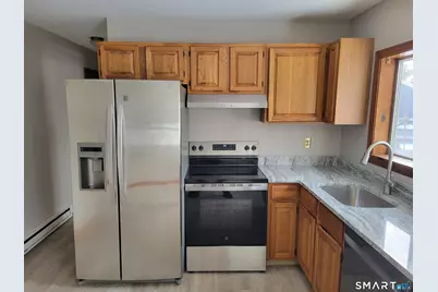 32 Stanley Street, Naugatuck, CT 06770 - Photo 8