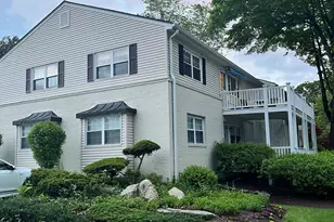 245 Unquowa Rd, Fairfield, CT 06824 - Photo 2