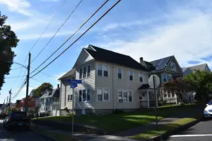 11 Manhattan Ave, Bridgeport, CT 06606 - Photo 2