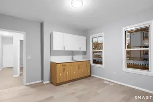 303 Poplar St, Bridgeport, CT 06605 - Photo 4