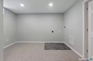 1443 New London Turnpike, Glastonbury, CT 06033 - Photo 24