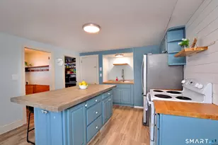 713 Thrall Ave, Suffield, CT 06078 - Photo 16