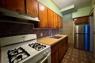 45 Ives St, Waterbury, CT 06704 - Photo 4