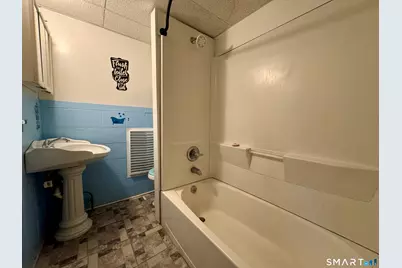 45 Ives Street, Waterbury, CT 06704 - Photo 6