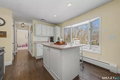 941 Garden Road, Orange, CT 06477 - Photo 18