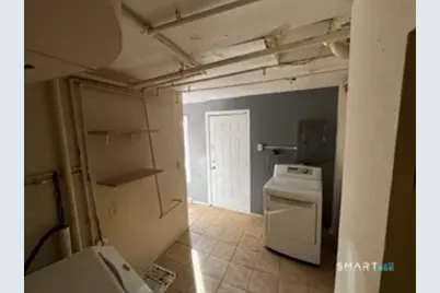 6 Hilltop Road, New Haven, CT 06515 - Photo 6