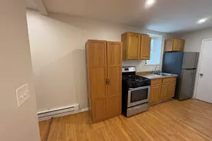 568 Newfield Ave, Bridgeport, CT 06607 - Photo 8