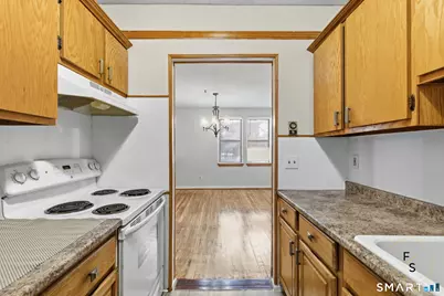 16-20 Townley Street #K2, Hartford, CT 06105 - Photo 18