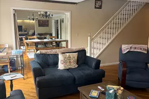 8 Crossroads Ln, Avon, CT 06001 - Photo 6