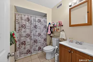 63 Prescott St, Meriden, CT 06450 - Photo 20