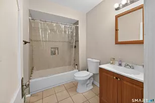 63 Prescott St, Meriden, CT 06450 - Photo 8