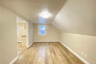 38 Starr Ave, Danbury, CT 06811 - Photo 4