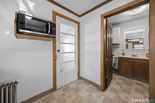 29 Roosevelt Ave, Litchfield, CT 06750 - Photo 12