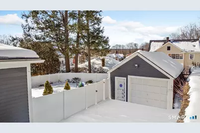 25 Seward Street, Putnam, CT 06260 - Photo 22