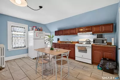 381 Edgewood Avenue, New Haven, CT 06511 - Photo 30