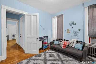 381 Edgewood Avenue, New Haven, CT 06511 - Photo 26