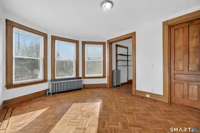 381 Edgewood Avenue, New Haven, CT 06511 - Photo 10