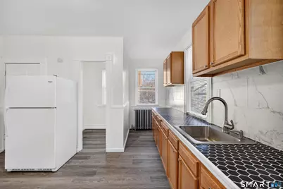 381 Edgewood Avenue, New Haven, CT 06511 - Photo 8