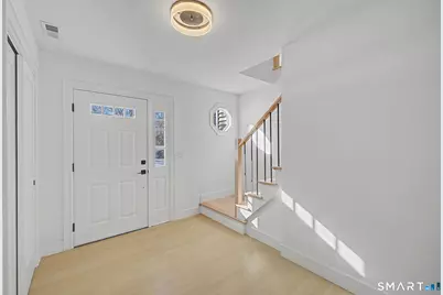 18 Oakhill Avenue, Norwalk, CT 06854 - Photo 6