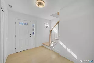 18 Oakhill Ave, Norwalk, CT 06854 - Photo 6