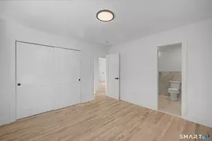 18 Oakhill Ave, Norwalk, CT 06854 - Photo 32