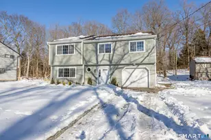 18 Oakhill Ave, Norwalk, CT 06854 - Photo 1