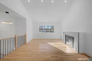 18 Oakhill Ave, Norwalk, CT 06854 - Photo 20