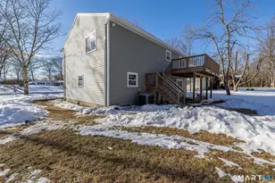 18 Oakhill Ave, Norwalk, CT 06854 - Photo 4