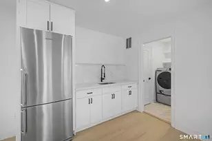 18 Oakhill Ave, Norwalk, CT 06854 - Photo 12