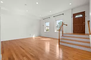 322 Greenfield St, Fairfield, CT 06825 - Photo 10