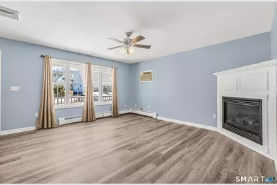 545 Barnum Terrace Extension, Stratford, CT 06614 - Photo 4