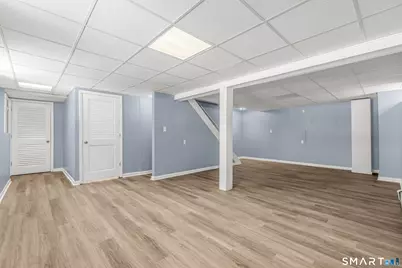 545 Barnum Terrace Extension, Stratford, CT 06614 - Photo 32